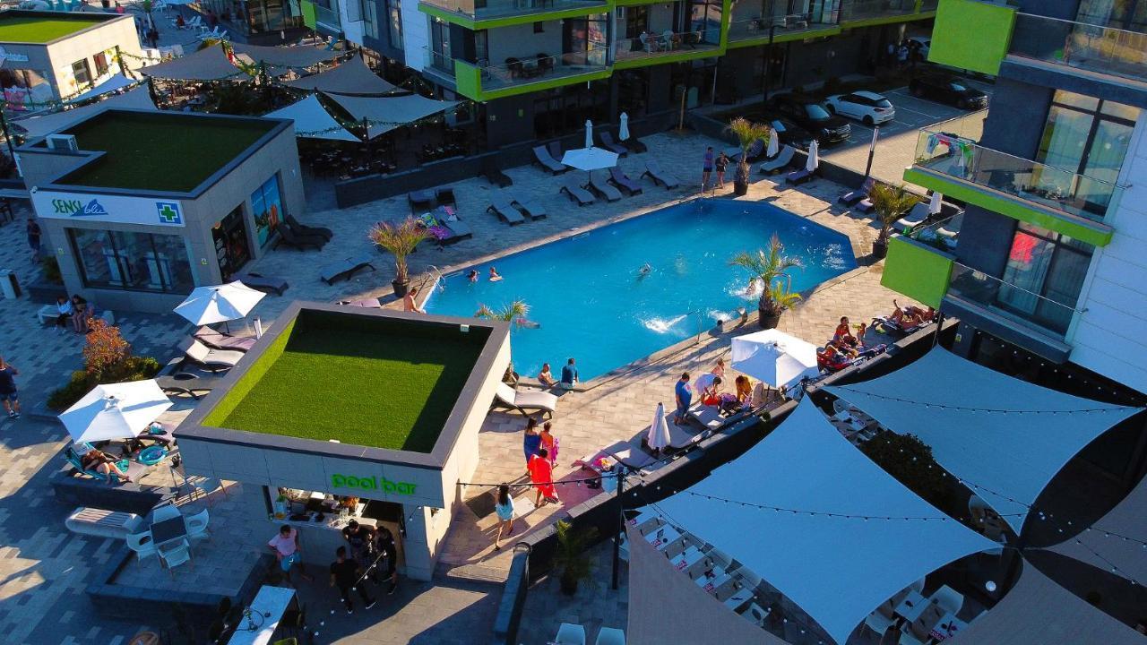 Năvodari Visum Aparthotel Pool & Spa Mamaia Nord מראה חיצוני תמונה