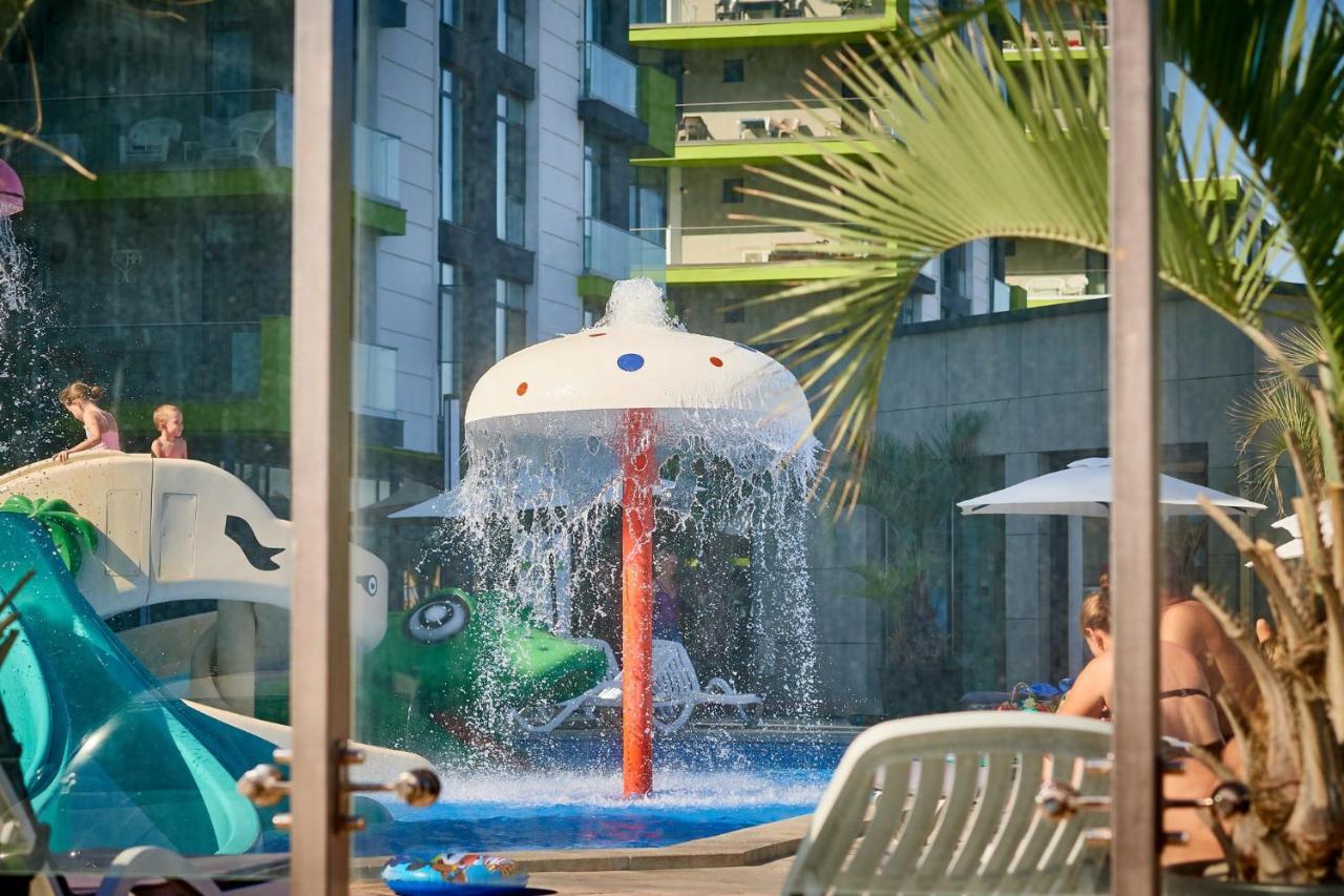 Năvodari Visum Aparthotel Pool & Spa Mamaia Nord מראה חיצוני תמונה