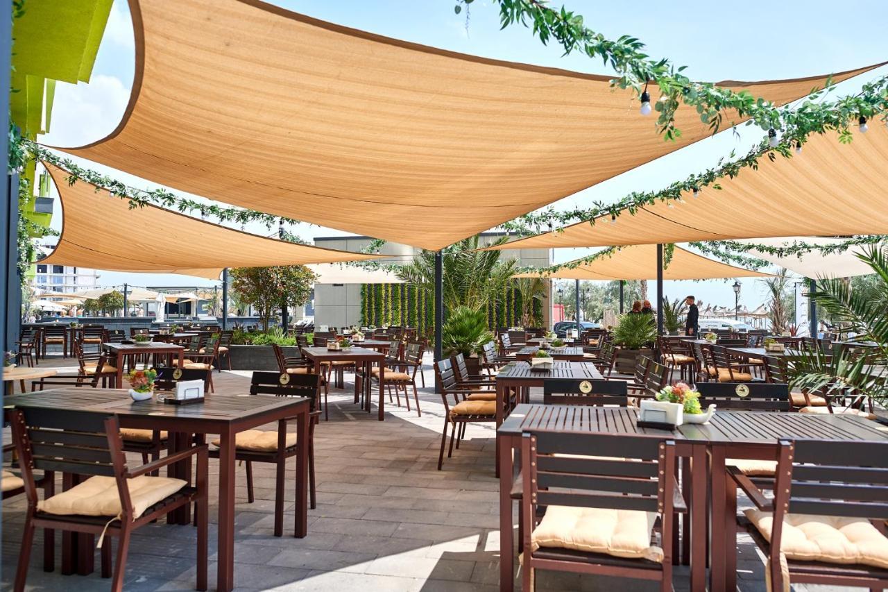 Năvodari Visum Aparthotel Pool & Spa Mamaia Nord מראה חיצוני תמונה